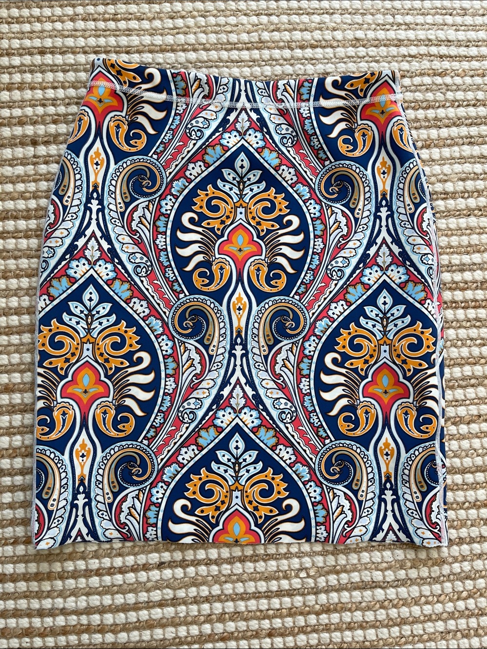 J. Mclaughlin Reversible Halle Pencil Skirt Sz XS Scuba Paisley Geo Print